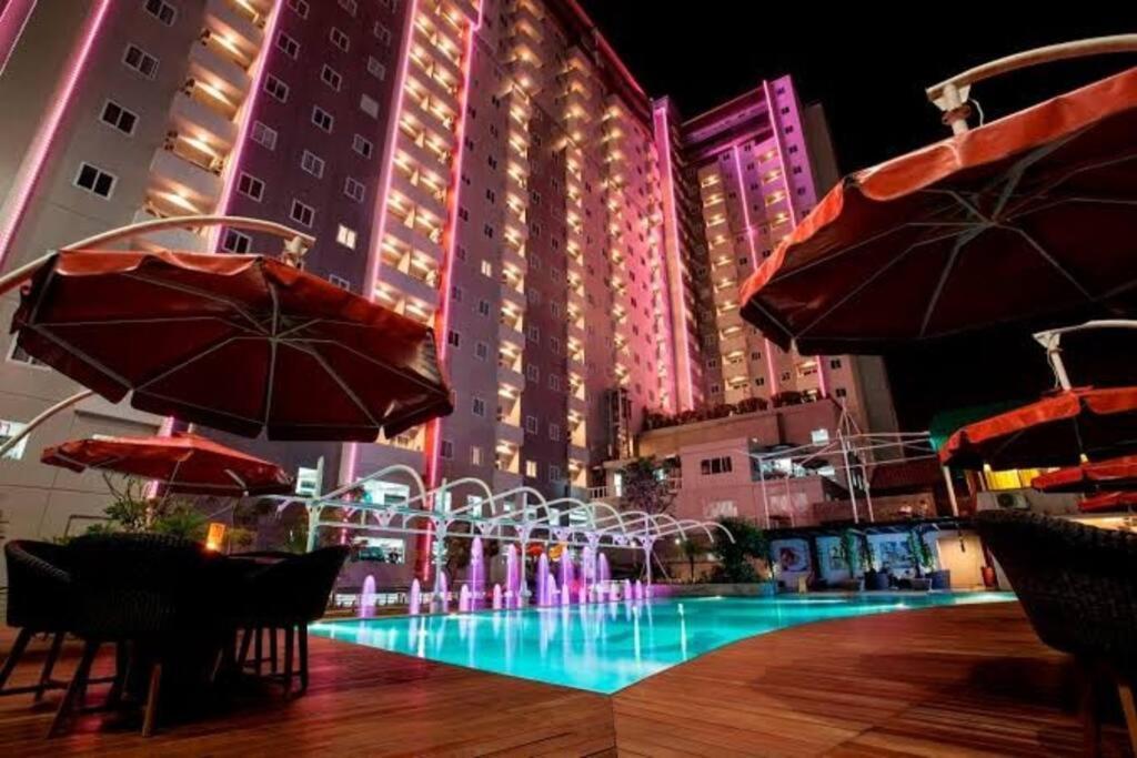 Mg Suite 1Bedroom Apartment By Just Inn Management Semarang Kültér fotó